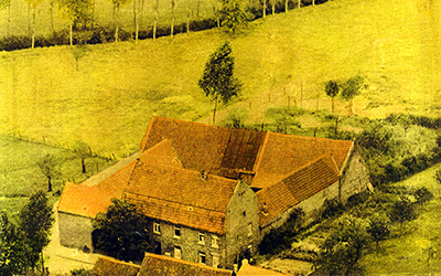 M&uuml;llendorfer Hof - Luftbildaufnahme von 1948